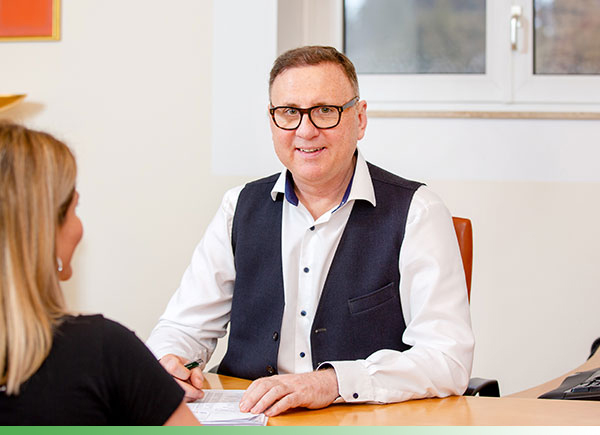 Dr. Adrian Stoenescu